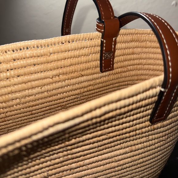 LOEWE Raffia Small Square Basket Tote Bag - Picture 3 of 8